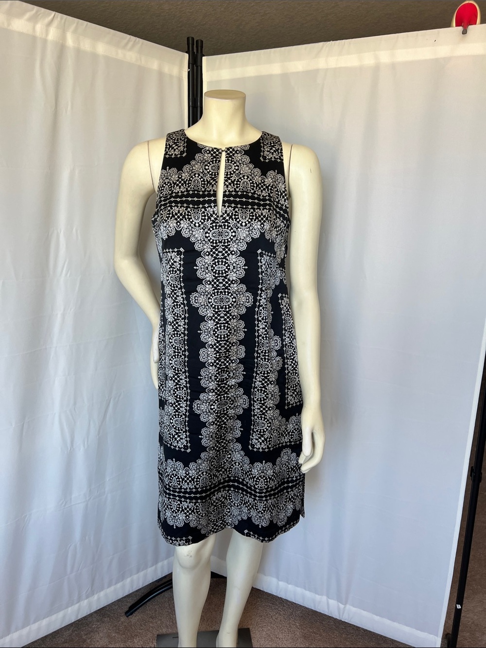 Nanette Lepore Silk Black & White Mosaic. pattern Shift Dress